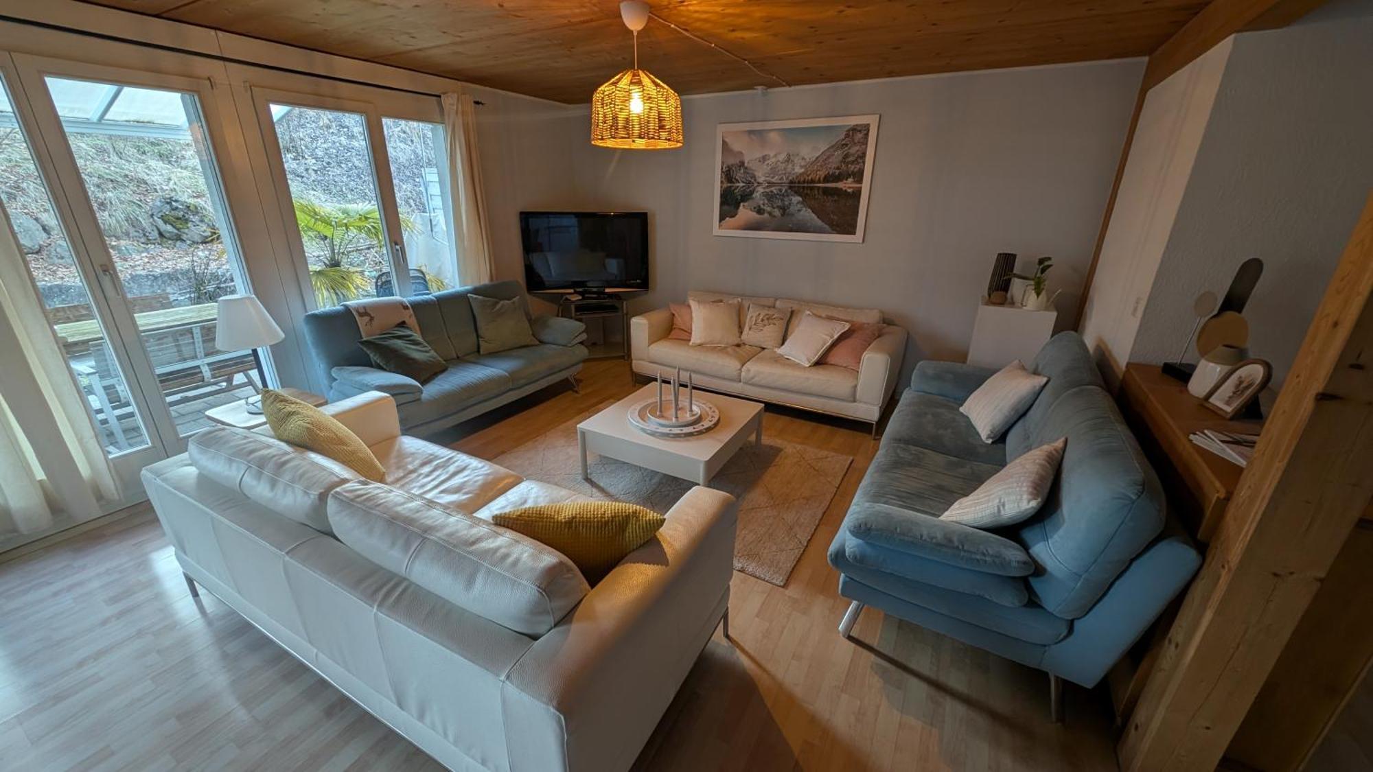 Casa14 - Swiss Houses Steffisburg ภายนอก รูปภาพ