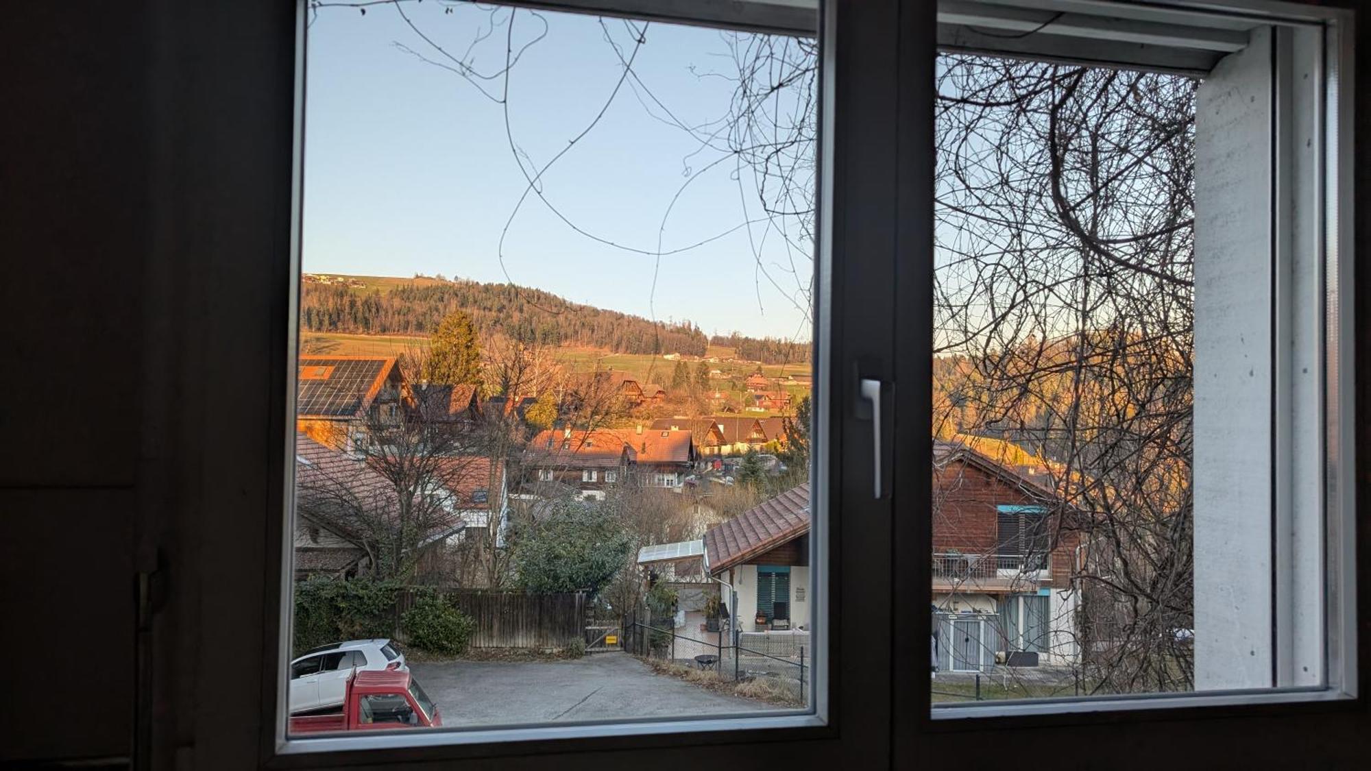 Casa14 - Swiss Houses Steffisburg ภายนอก รูปภาพ