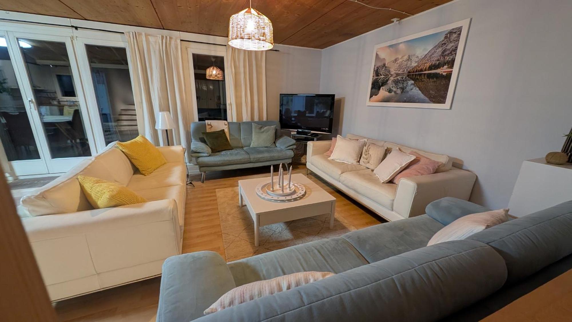 Casa14 - Swiss Houses Steffisburg ภายนอก รูปภาพ