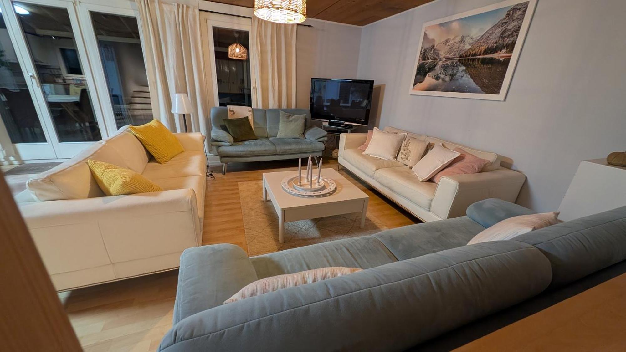 Casa14 - Swiss Houses Steffisburg ภายนอก รูปภาพ